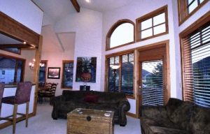 Great Room Autumn Brook Great Room Autumn Brook