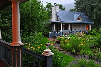 Apple Orchard Inn Apple Orchard Inn