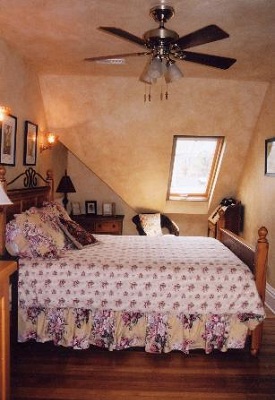 Auntie Stone Room edwards house bedroom fort collins